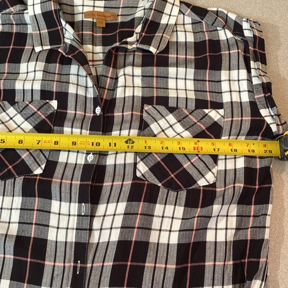 Jachs Girlfriend - plaid button down shirt. Size L - Picture 6 of 7